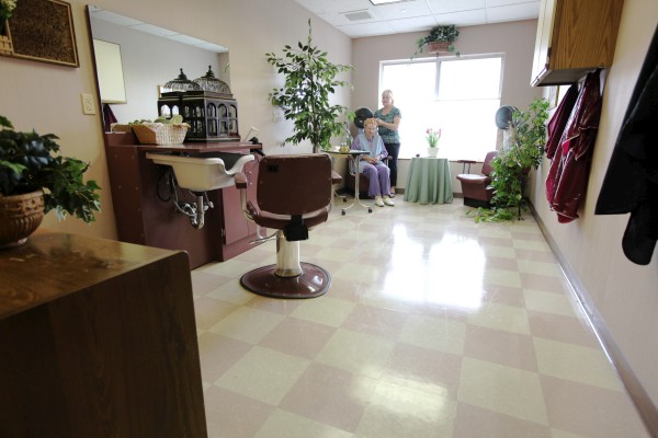 Maplewood of Mt. Pleasant: Beauty and Barber Shop